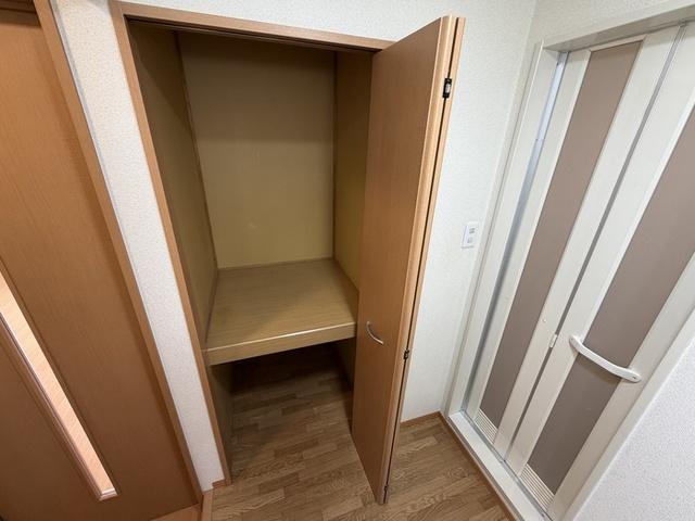 ドシル（201） 部屋画像