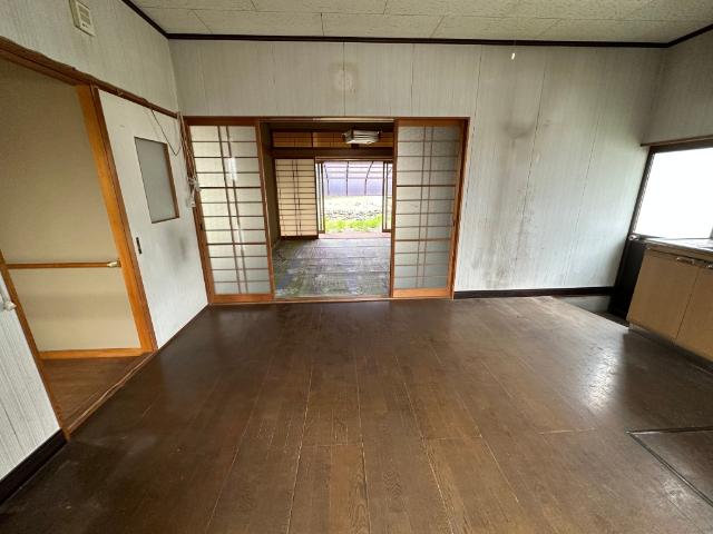 西小田町貸家 部屋画像