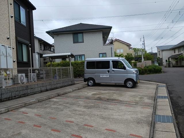 グレースヴィラココア（202） 駐車場