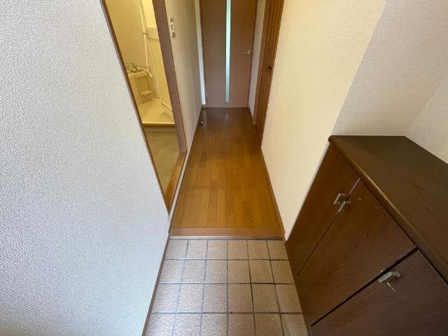 ブランメゾン赤坂 玄関