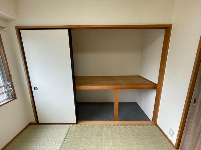 ブランメゾン赤坂 収納