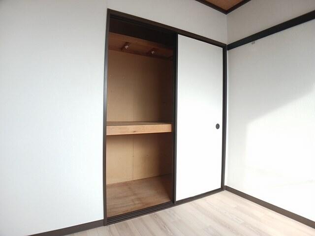 フォーブル日清　Ｂ（101） 収納