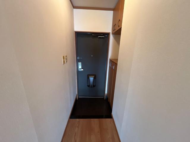 シャローム 玄関