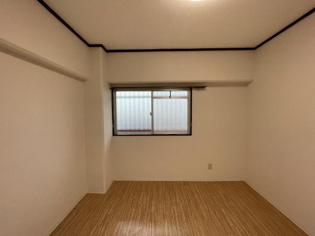 SUN HEIGHTS 部屋画像
