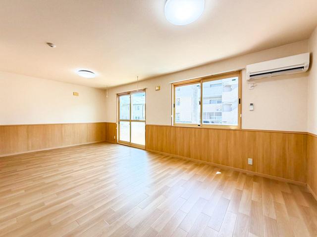 リビングタウン勝川　Ｃ（2） 室内