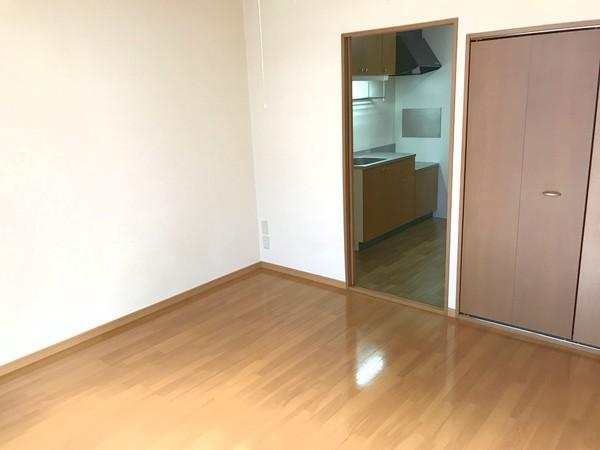 ラ・ロッシュ 部屋画像