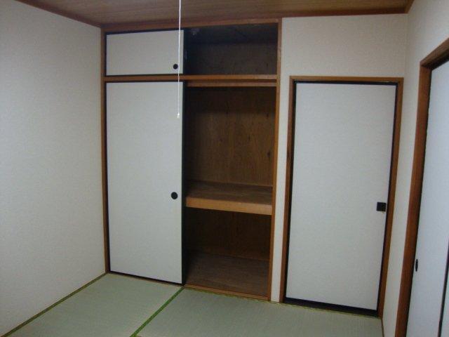 タウニーロイヤル 部屋画像