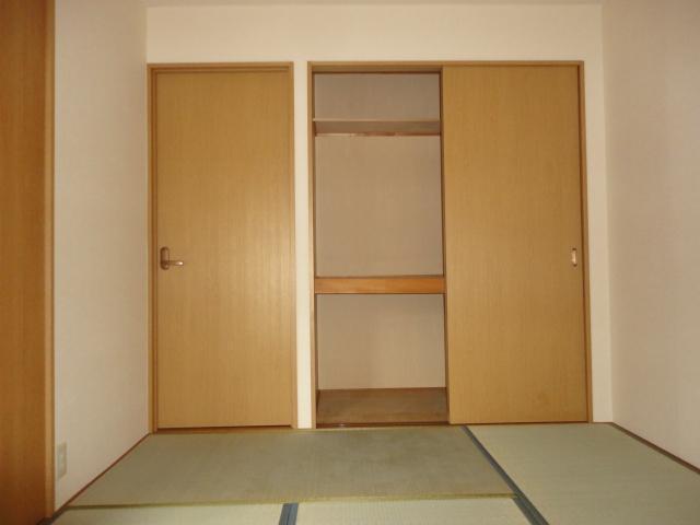 サンフィットメゾンオカダ 部屋画像