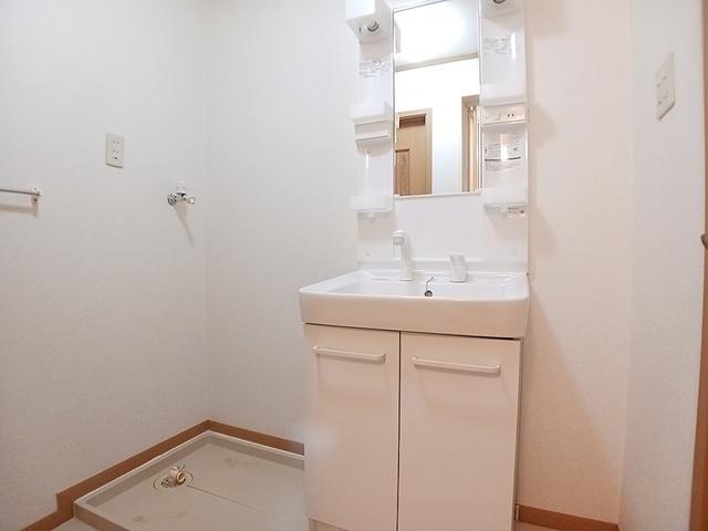 センプリーチェ　Ａ（205） 洗面