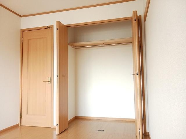 センプリーチェ　Ａ（205） 収納