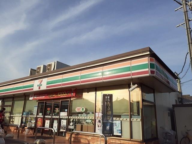 セブン-イレブン 春八田町店：400m