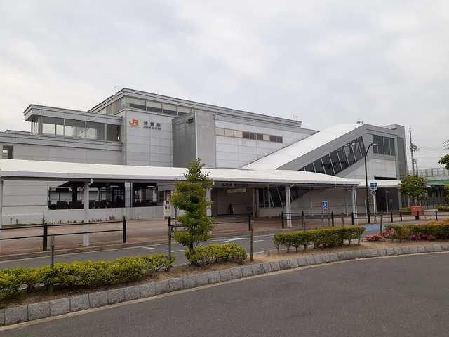 神領駅（ＪＲ）：600m