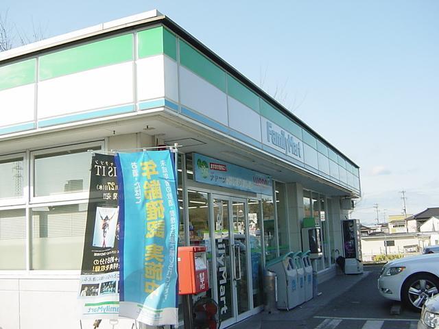 ファミリーマート可児下切店：335m