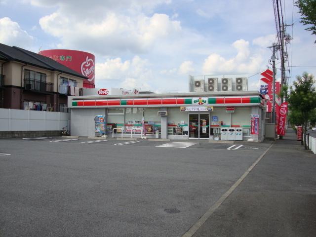 ファミリーマート春日井八田町二丁目店：260m