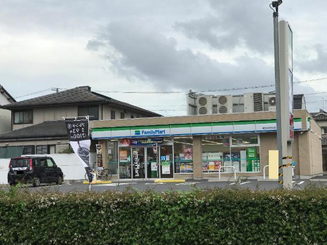 ファミリーマート春日井弥生町店：5m