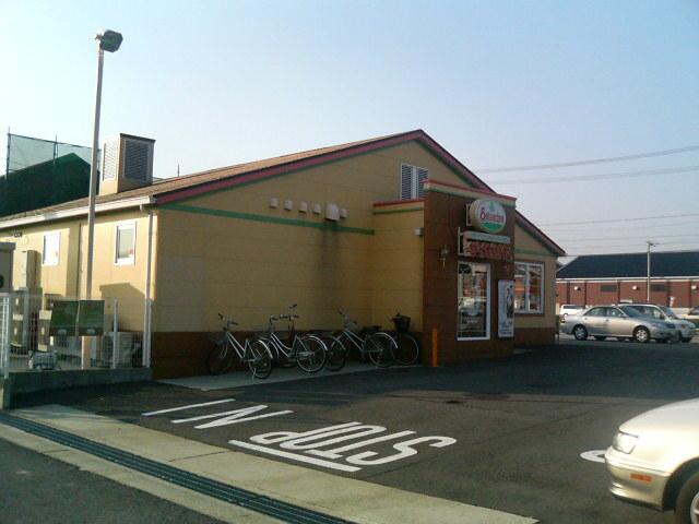 サイゼリヤ春日井松本店：80m