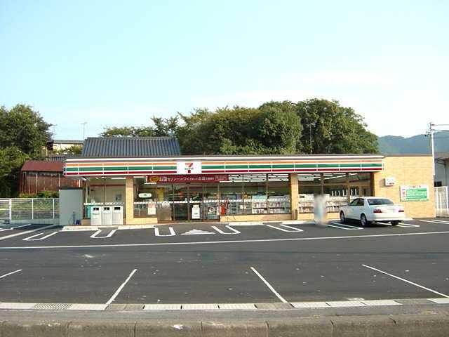セブンイレブン多治見笠原町神戸店：388m