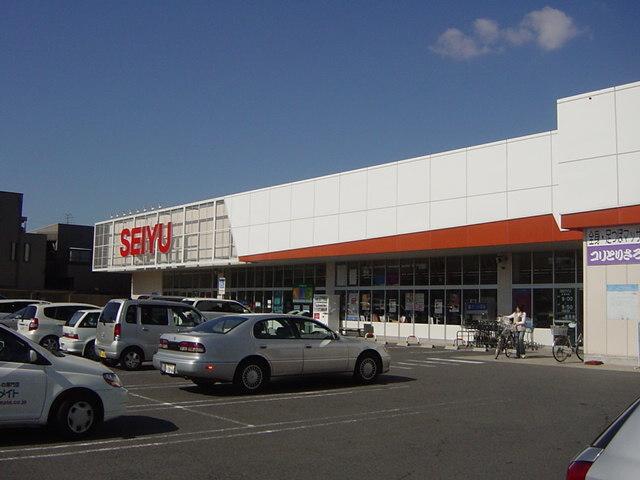西友勝川店：1179m
