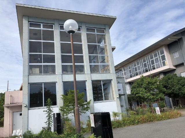 多治見市立多治見中学校