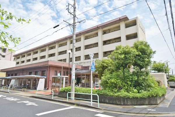 名古屋市天白図書館