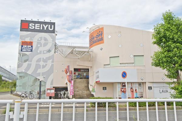 西友鳴海店