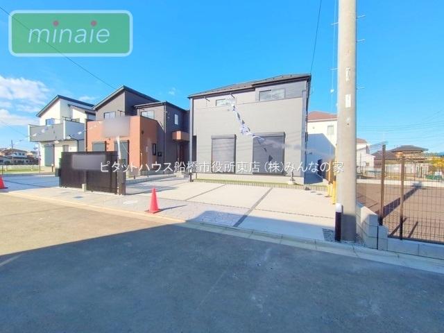 洗練されたデザインが映える外観