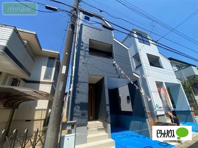 街並みに映える美しい外観デザイン