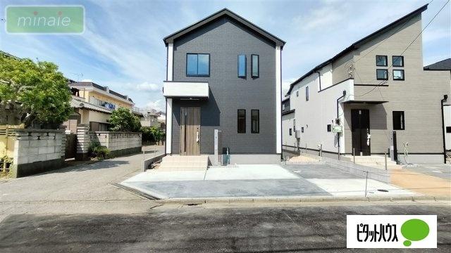 やさしい色調の落ち着いた外観」　施工例