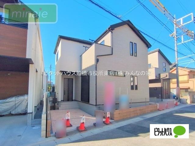 街並みに映える美しい外観デザイン