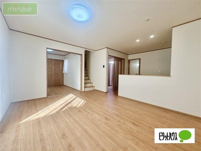 リビング階段　　住宅性能評価あり　原木　D号棟 リビング