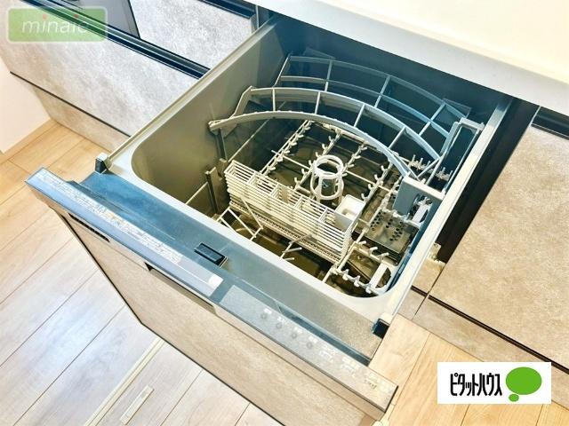 角地　LDK23帖　リビングイン階段　WIC×２　胡録台 キッチン