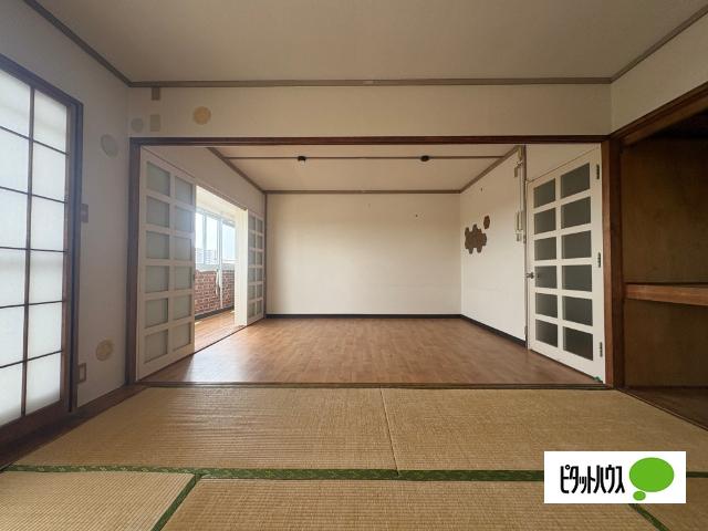 清水口第一住宅 リビング