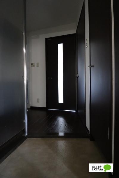 Cozy　Court新栄（701） 玄関