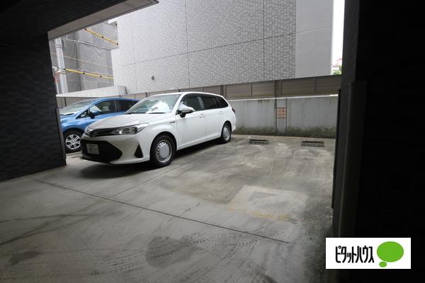 アルフィーレ新栄（409） 駐車場