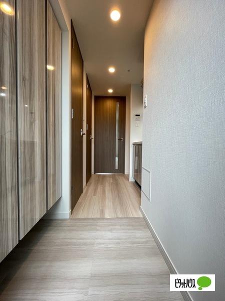 S-RESIDENCE鶴舞II（201） 玄関