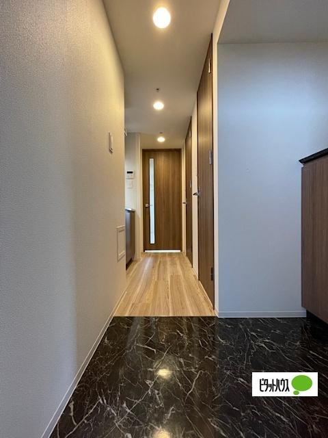 S-RESIDENCE鶴舞駅前（1003） 玄関
