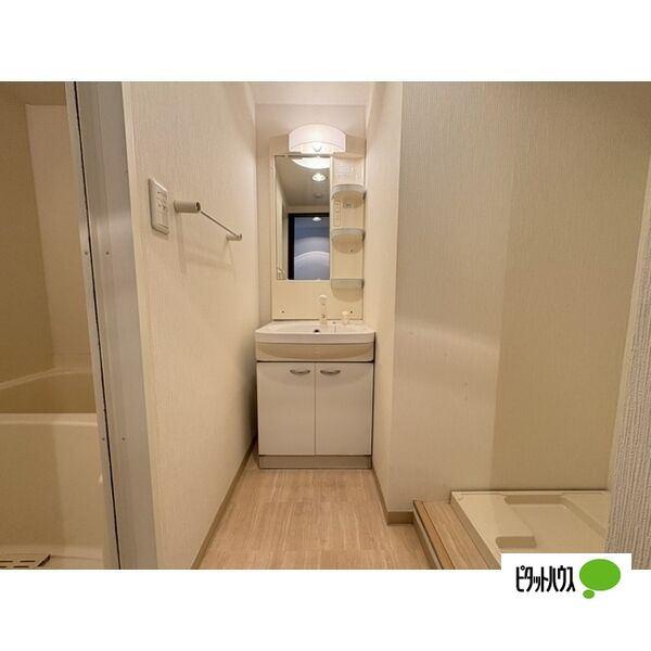フローライト上前津（705） 部屋画像