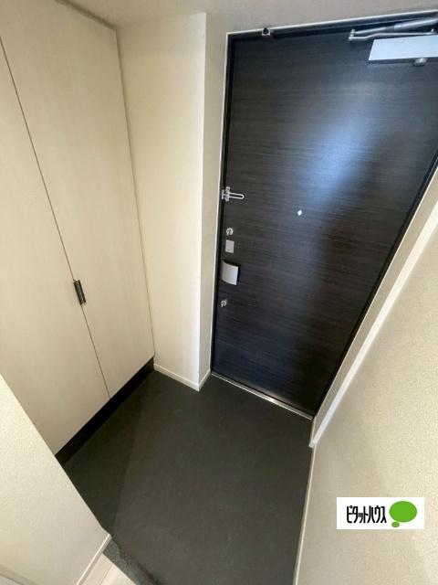 プレサンス上前津エレスタ（513） 玄関