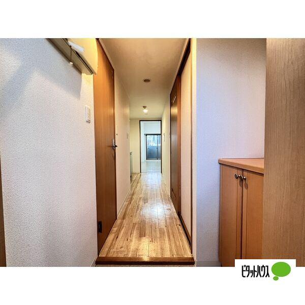 プランドール浅間町（901） 玄関