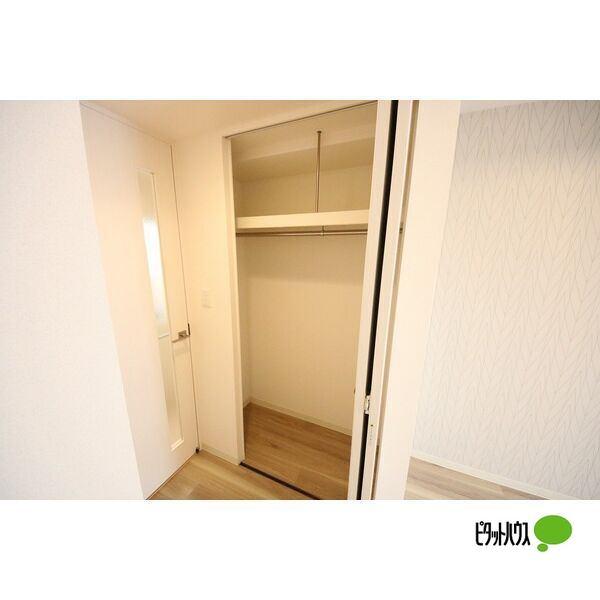 プレサンス広小路通パルス（701） 収納