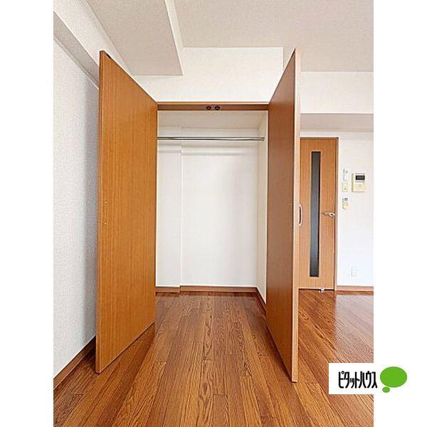 アールズタワー池下西（803） 部屋画像