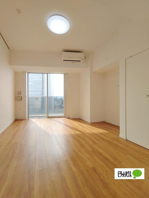 CORNES　HOUSE　NAGOYA（301） リビング