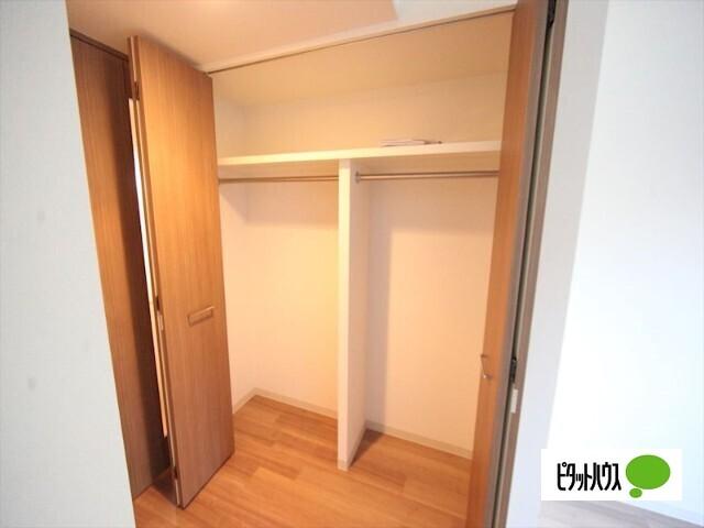 プレサンスジェネ葵（309） 収納
