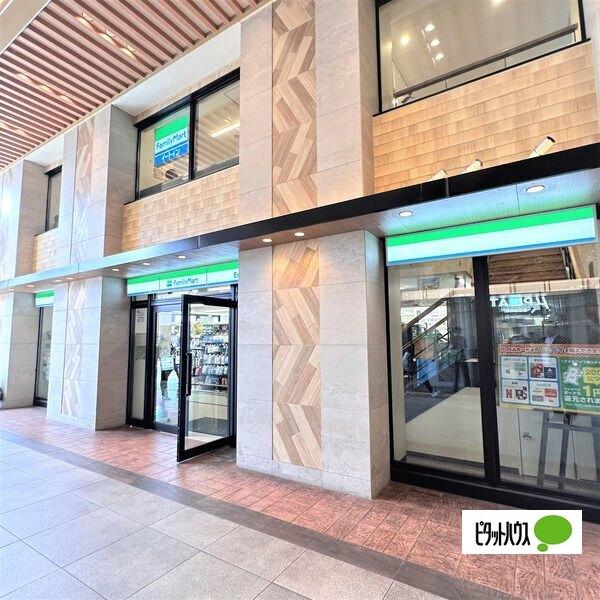 ファミリーマート東大曽根町店：105m