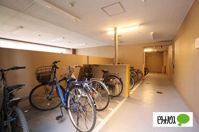 プレサンス桜通り葵（307） その他