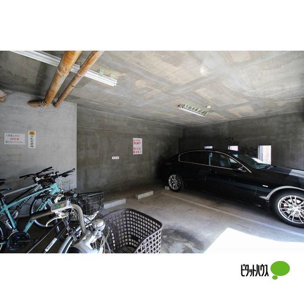 名古屋市東区白壁マンション 駐車場