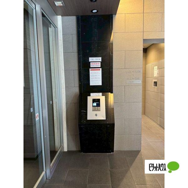 プレサンス　ジェネ　新栄町駅前　葵 ロビー