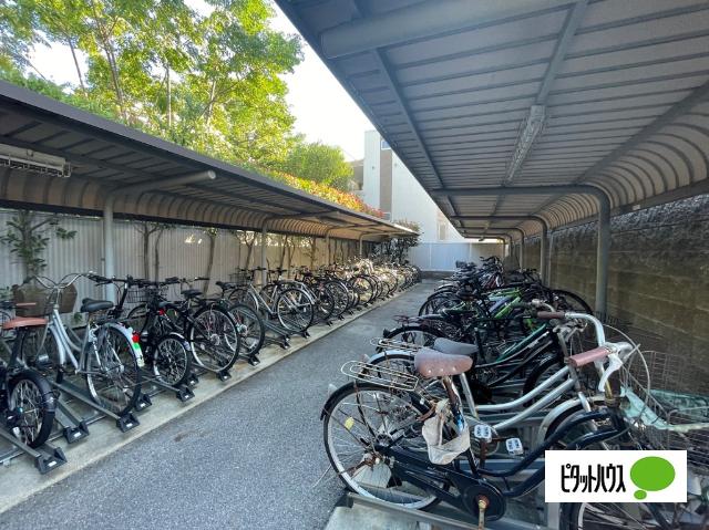 AXIS桜通内山（405） 共有部分