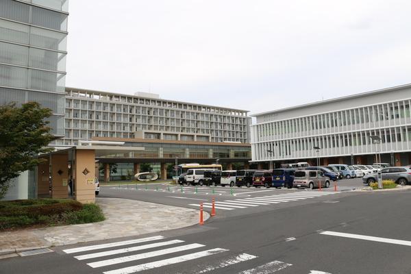 松江市立病院：854m