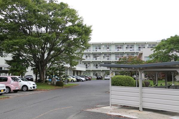 松江市立湖南中学校：1057m